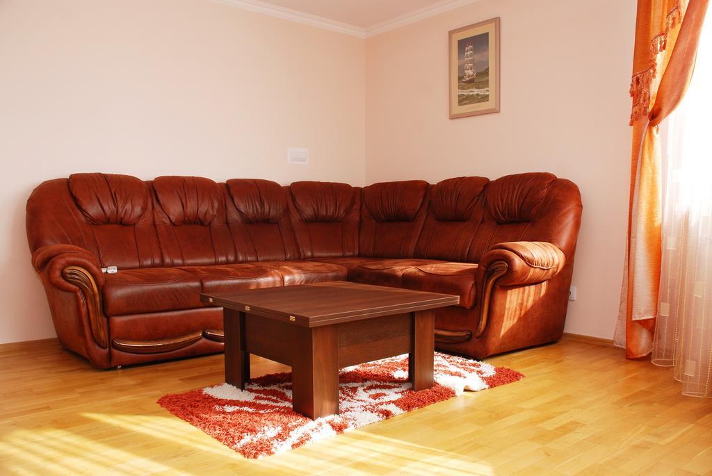Kiev Pozniaky Apartment Chambre photo